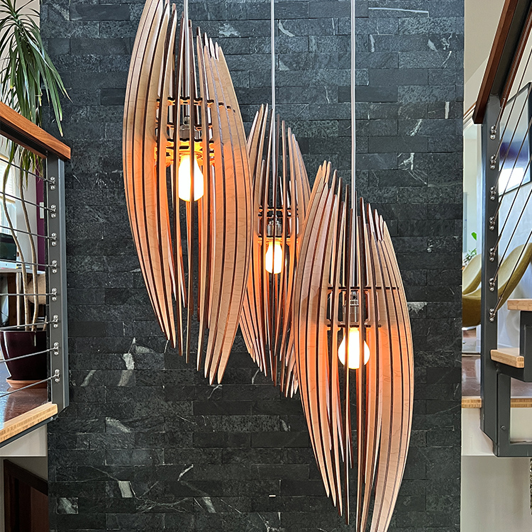 woody striated oval tilt